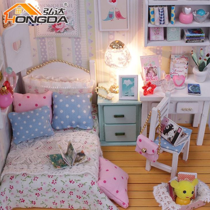 Miniatures For Doll House